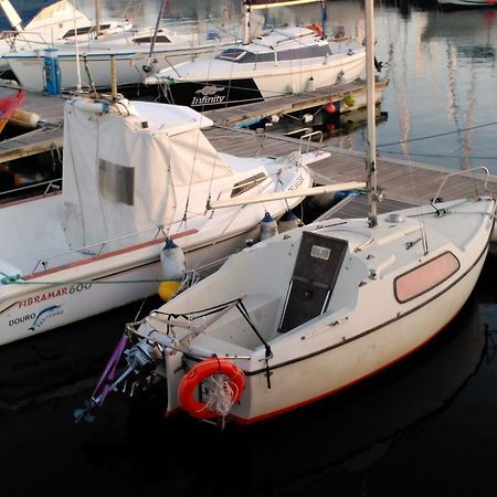 Vrs - Low Cost Beach Boat 호텔 레카다팔메이라 외부 사진